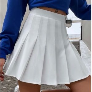 SHEIN Pleated Tennis Skirt
